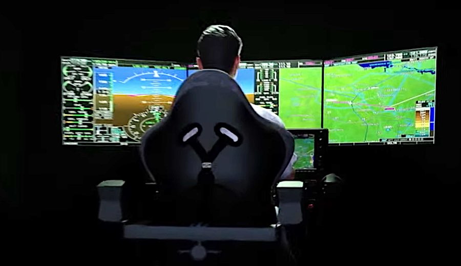 Edison Aerospace pilot training in the Heavy 1 cockpit